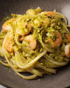 Lemon Linguine with Shrimps and Pistachios